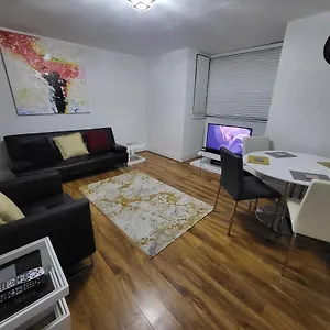 Modern Apartment, Woolwich London