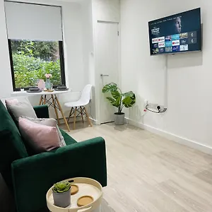 Southernhay Court By Staytor Exeter