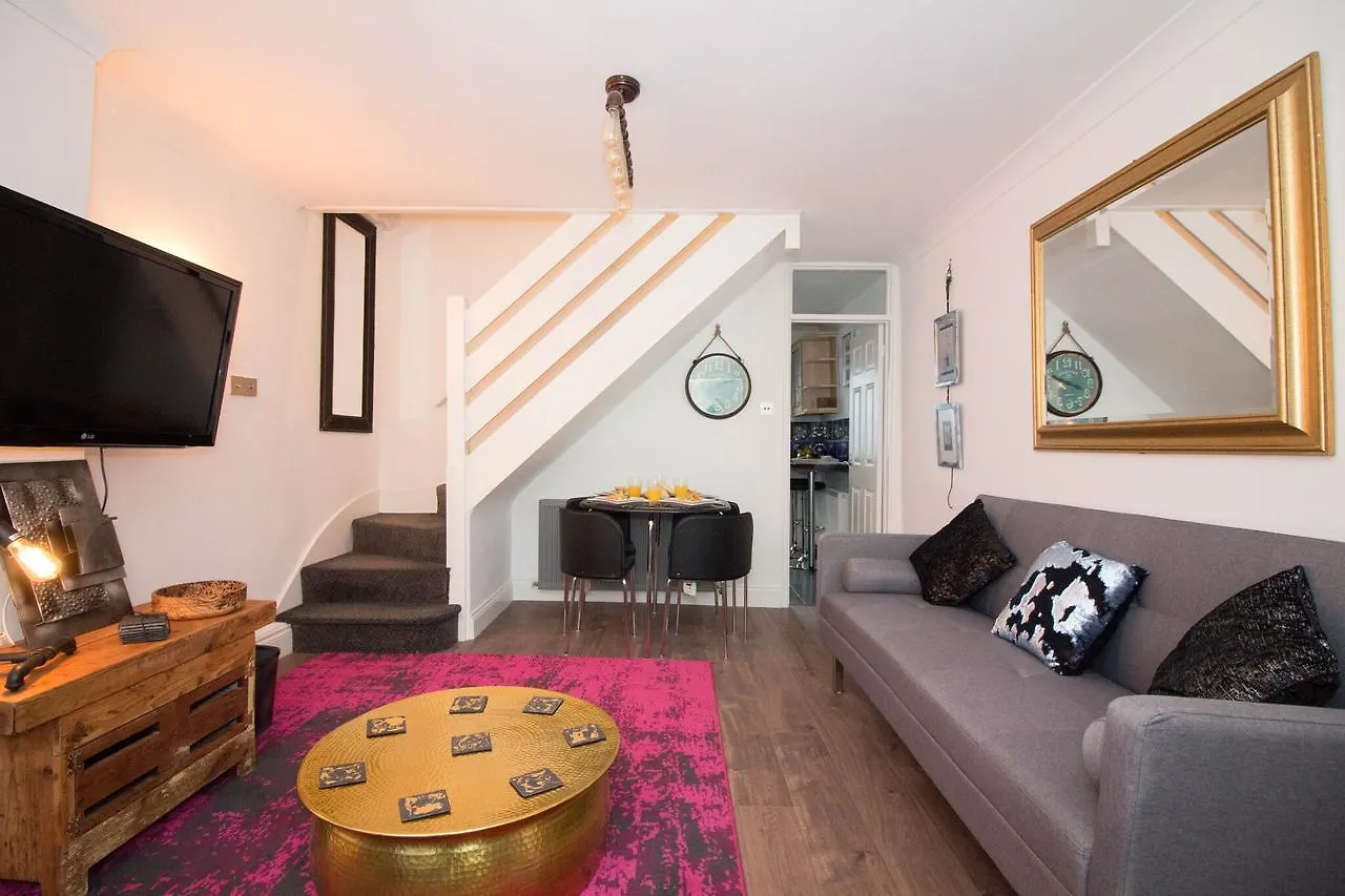 Magdalen Quarters Apartment Exeter